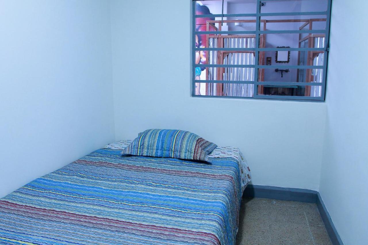 메딜린 Casa Tuvia Parque 호스텔 외부 사진