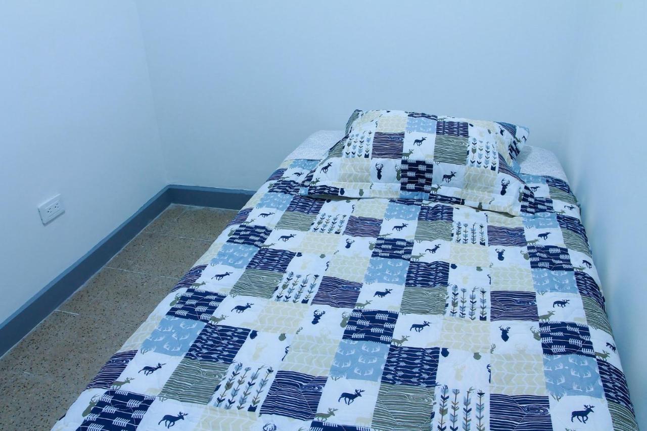메딜린 Casa Tuvia Parque 호스텔 외부 사진
